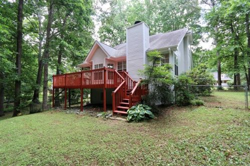 375 Deerwood Dr, Suwanee, GA 30024-2730