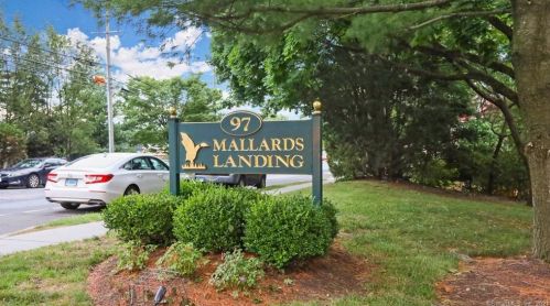 97 Richards Ave, Norwalk CT  06854-1672 exterior