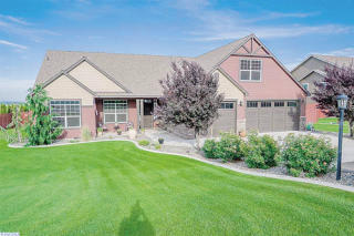 11221 Grandview Ln, Kennewick, WA 99338-7613