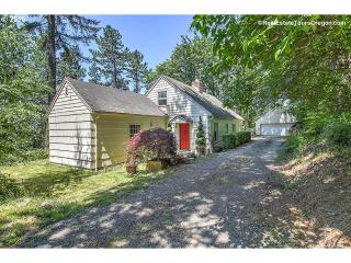 11323 Capitol Hwy, Portland, OR 97219-7244