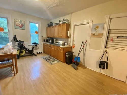 51 Shelton Ave, Huntington CT  06484-6042 exterior