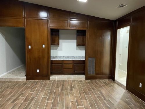 2007 Santa Anna Dr, Garland TX  75042-5060 exterior