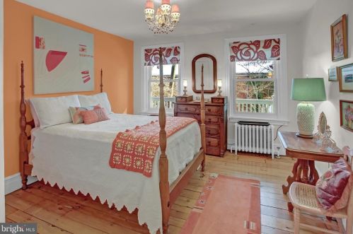 109 High St, Carlisle PA 17013-2990 exterior