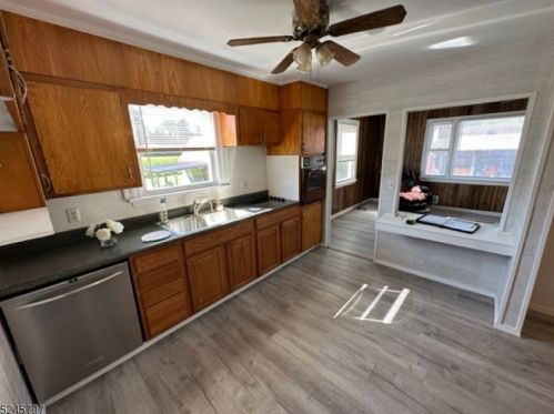 181 Petersburg Rd, Hackettstown NJ  07840-4906 exterior