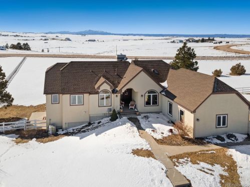 2556 Rawhide Dr, Elizabeth, CO 80107-6603