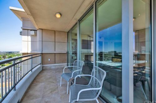 5144 Scholarship, Irvine CA  92612-5696 exterior