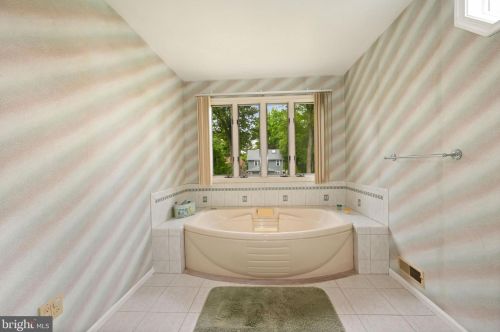 727 Redman Ave, Haddonfield NJ 08033-2743 exterior