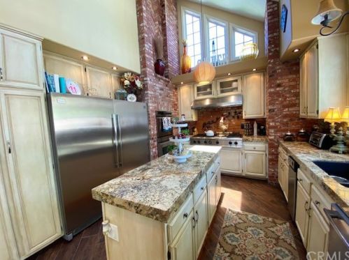 5210 Fairlee Ct, Anaheim, CA 92807-4610