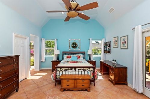 17368 Owl Tree Rd, Riverside CA  92504-9529 exterior