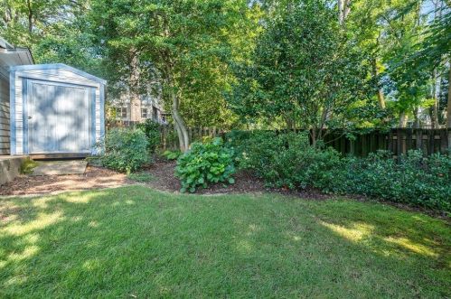 1200 Cameron Ct, Atlanta GA  30306-2622 exterior