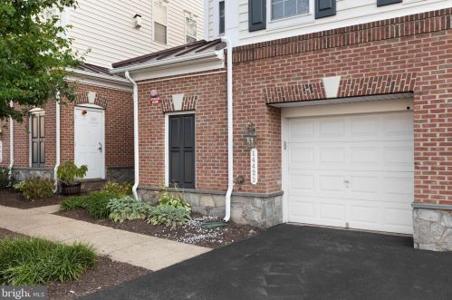 14423 Macon Grove Ln, Gainesville, VA 20155-6224