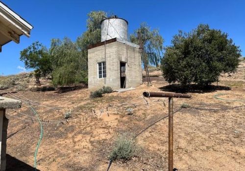 2270 Mt Vernon Ave, Riverside CA  92507-4624 exterior