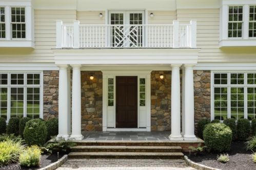 22 Country Dr, Morristown, NJ 07960-6761