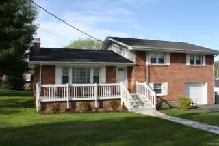419 Bonnie Kate Blvd, Elizabethton, TN 37643-3801