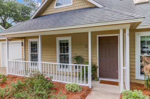 1217 Llewellyn Rd, Mount Pleasant, SC 29464-3816