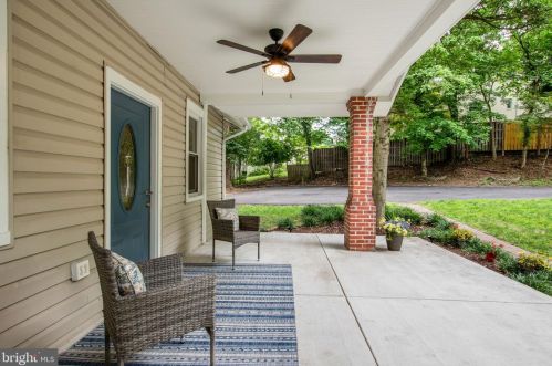 9715 Capitol View Ave, Silver Spring MD 20910-1033 exterior