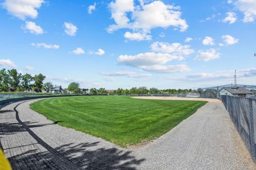 650 Norfolk Way, Aurora CO  80011-4553 exterior