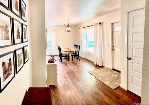 2250 Zuni St, Englewood CO  80110-1058 exterior