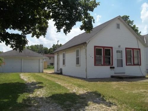 104 Torrance Ave, Swygert, IL 61764-2741