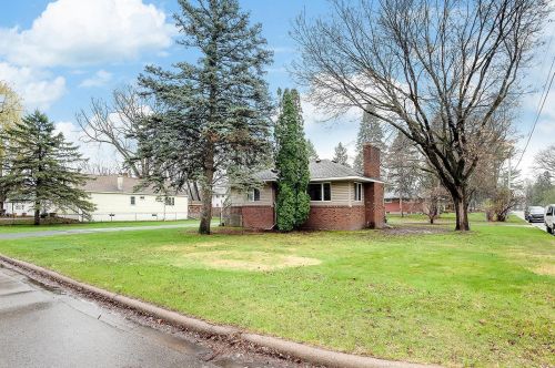 1848 4th St, Saint Paul MN  55110-3165 exterior