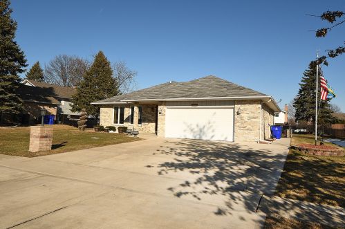 20341 Cobble Stone Ct, Frankfort, IL 60423-9775