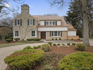 740 County Line Rd, Oak Brook, IL 60521-4658