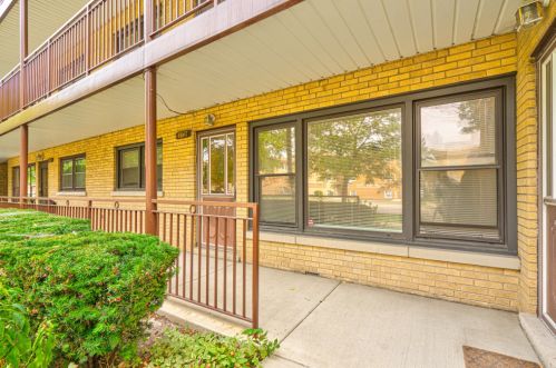 4847 Harlem Ave, Chicago, IL 60656-3505