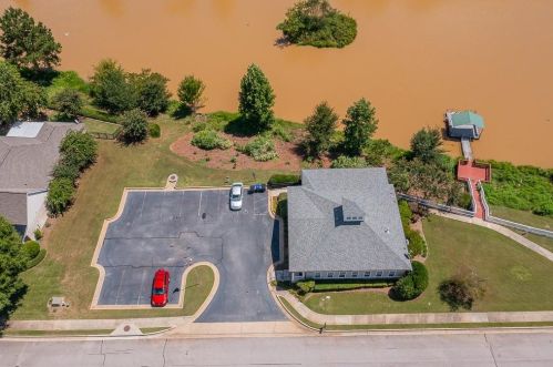 198 Lakeview Bend Cir, Jefferson GA  30549-7058 exterior