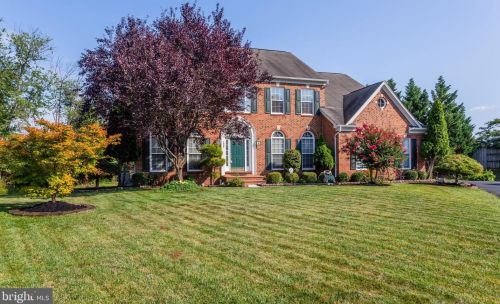 7007 Caton Woods Ct, Springfield, VA 22150-3076