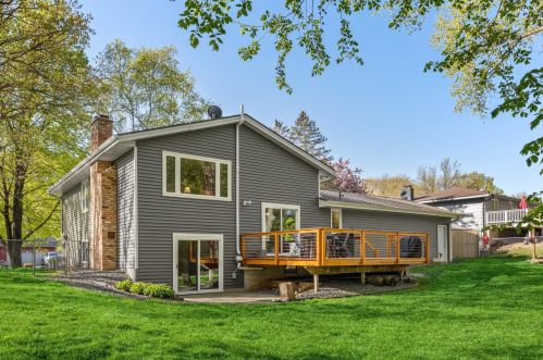 123 Chaparral Dr, Saint Paul, MN 55124-9718