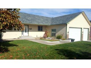 842 Hartley Ave, Hermiston OR  97838-1251 exterior