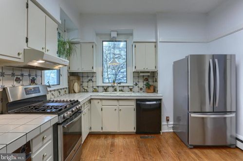 246 College St, Carlisle PA  17013-3754 exterior