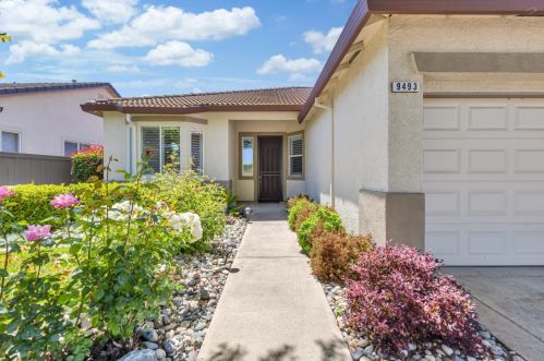 9493 Emerald Cove Ln, Elk Grove CA  95758-3612 exterior