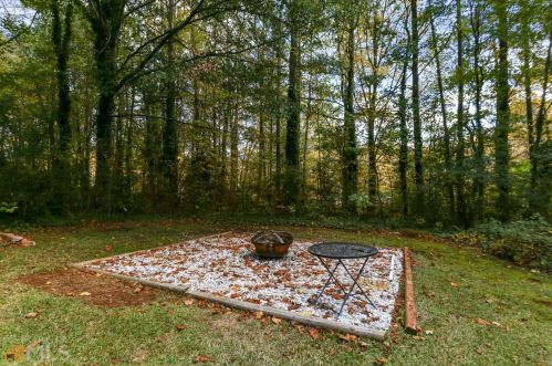 2274 Chestnut Log Loop, Lithia Springs GA  30122-3551 exterior