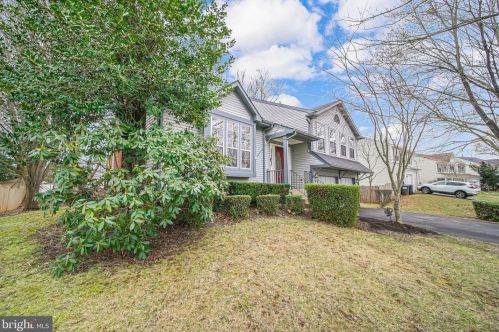 14701 Stratford Dr, Woodbridge, VA 22193-3530
