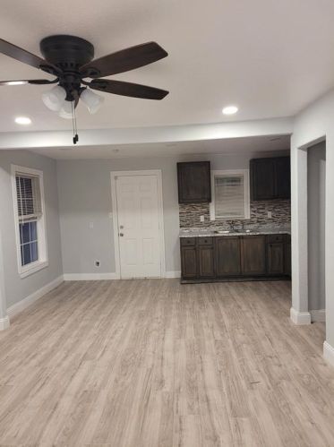 2451 Bomar Ave, Fort Worth TX  76103-2211 exterior