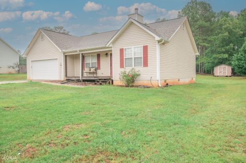 207 Beulah Ln, Locust Grove, GA 30248-4638