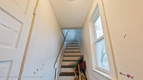 1512 Summerfield Ave, Tinton Falls NJ 07712-6918 exterior