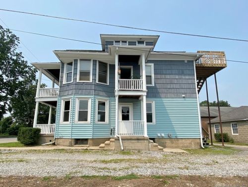 313 Oak Ave, Torrington CT  06790-6825 exterior