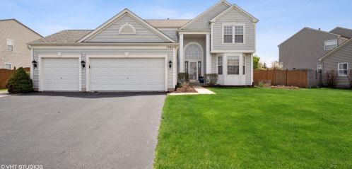 12825 Bradford Ln, Plainfield, IL 60585-2245