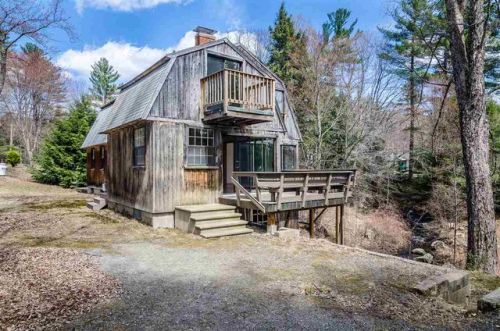 33 Waterman Rd, Weare, NH 03281-4432