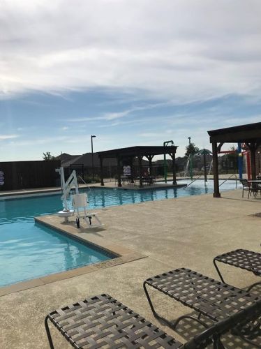 2069 Meadow Park Dr, Princeton TX 75407-2662 exterior