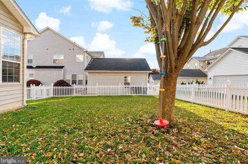 409 Prospect Hl Blvd, Charles Town WV 25414-5497 exterior