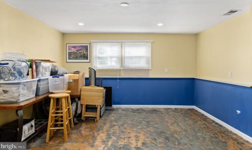 112 Apple Ln, Mount Laurel NJ  08054-1017 exterior