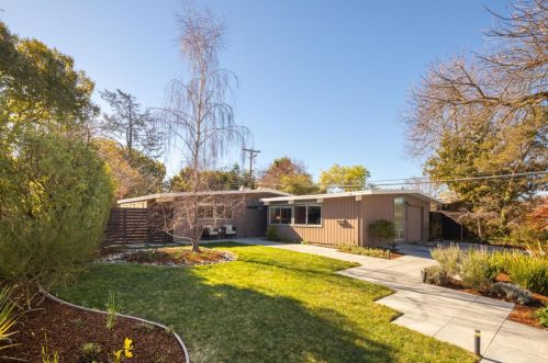 3756 Starr King Cir, Palo Alto, CA 94306-4260