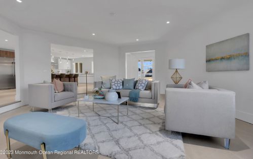 171 Wall St, Tinton Falls NJ  07724-2416 exterior