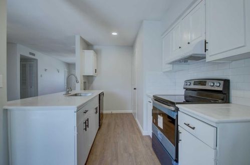 121 Sheffield Dr, Cedar Hill TX 75104-2709 exterior