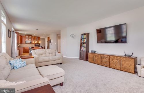86 Butcher Ct, Shepherdstown WV  25443-4330 exterior