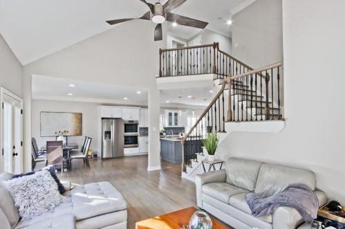 1898 Connemara Dr, Atlanta GA  30341-1565 exterior