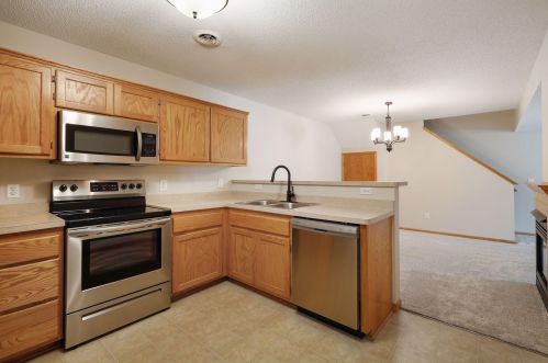 3348 Jansen Way, Saint Paul MN  55127-5126 exterior